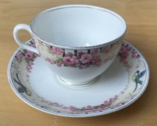 Tasse à the anglaise ancienne tuscan china avec sa soucoupe  bon état