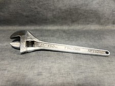 Grande Clé à molette FACOM