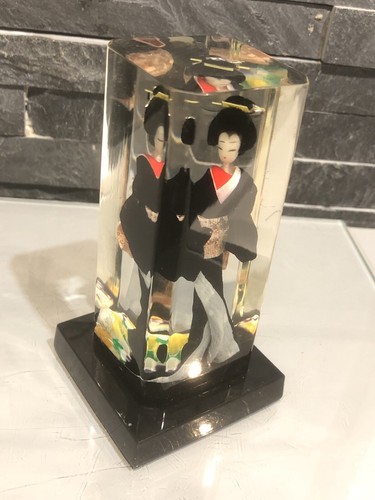 Poupée japonaise geisha - poupée,