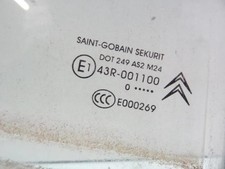 Vitre arriere droit CITROEN C4