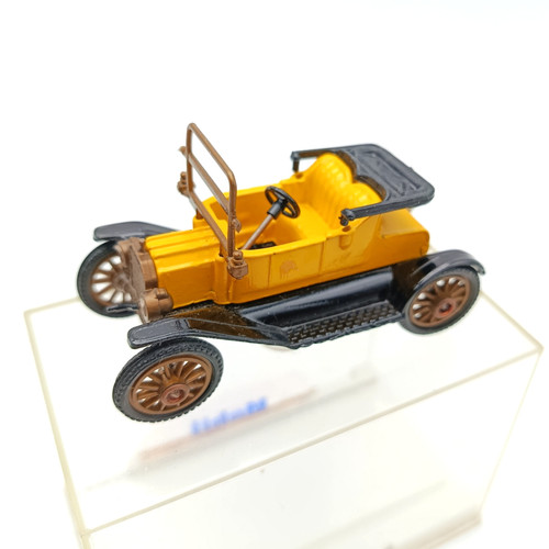 Voiture ancienne miniature - ,