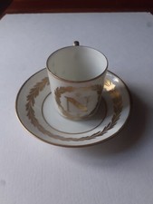 Porcelaine Tasse blanc et or