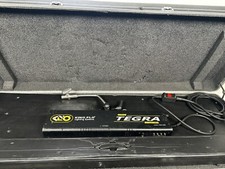 Kino Flo Tegra 4Ft 4 Banque Avec Lumière Du Jour Et Tungstène Tubes Et Coque