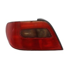 Feu arriere principal gauche