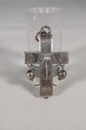 Ancienne jolie croix - jolie,