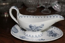 Superbe saucière de Sarreguemines- FLORE- parfait état