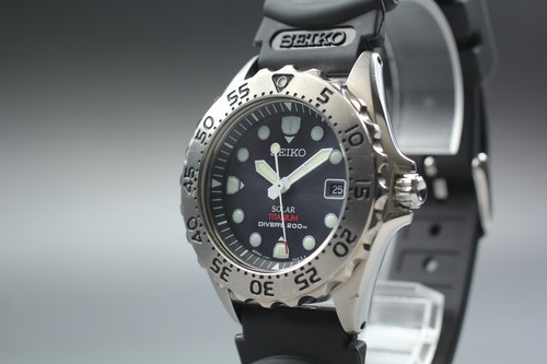 Presque comme neuve montre - [presque,