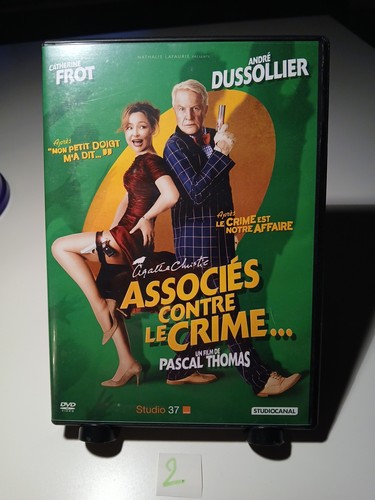 Film associés contre - film,