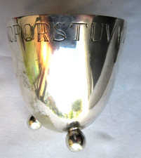 Coquetier pour oeuf d'oie en