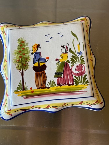 Dessous plat art faïence - dessous,