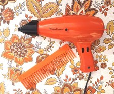 Sèche cheveux Moulinex orange et peigne, vintages