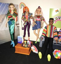 BARBIE & KEN  Arc 🌈 en Ciel Modern Circle Rousse & ACCESSOIRES 8 Dolls MATTEL🌈