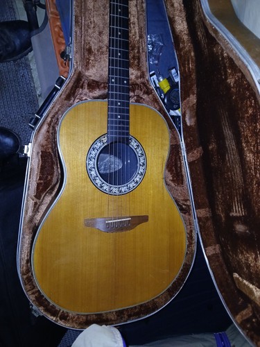 Ovation 1121 acoustic guitar - 1121-4,