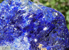 Beaux Cristaux Azurite 6.5x5cm