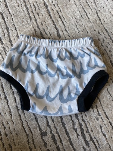 Little adi bummies shorts - adi,