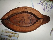 ANCIEN MOULE A BEURRE EN BOIS DECOR FERME ET ARBRE