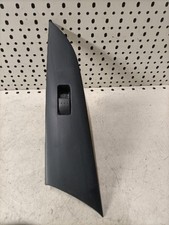 Interrupteur de leve vitre avant droit MAZDA 1.6 MZ-CD Performance 4p / Mazda 3 