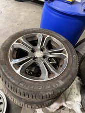 Jantes alu Peugeot 16 pouces + pneus Michelin Origine 208