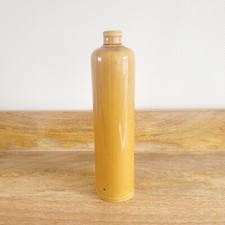 Ancienne bouteille à liqueur
