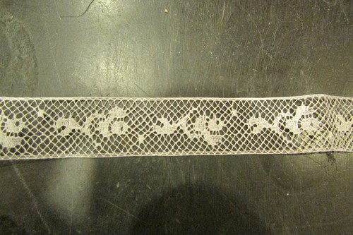Ancien galon dentelle - ancien,