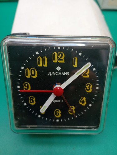 Reveil pile junghans - reveil,