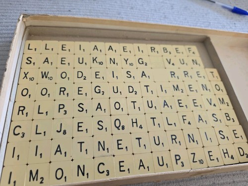 102 lettres pour jeu de - lettres,
