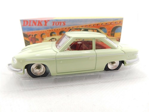 Panhard coach vert pâle - 24,