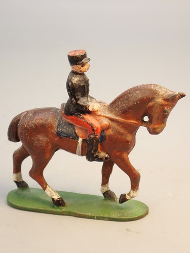 Quiralu officier des piou - piou,