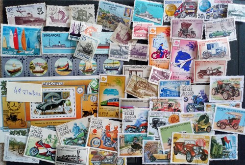 Lot vrac de 90 timbres - +,