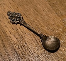 Ancienne petite cuillère à sel en cuivre gravé fin XIXe  début XXe