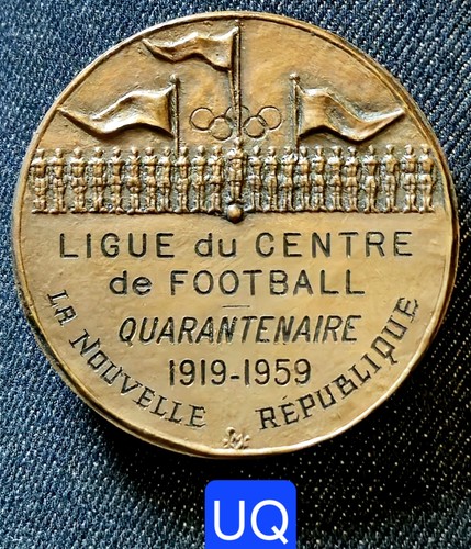 Football rare médaille - rare,