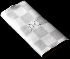 ANCIENNE NAPPE EN LIN DAMASSÉ