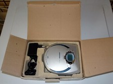 *** BALADEUR CD PORTABLE