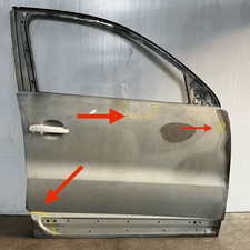 Vieille porte. Droite