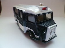 HY POLICE DINKY TOYS métal