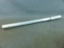 Ancienne pompe à vélo en