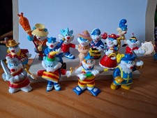 Lot de 13 Figurines