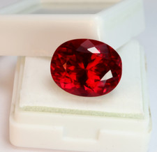 Naturel Rubis Rouge 6.05 CT