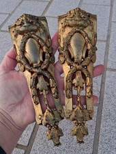 2 Anciennes décorations LION