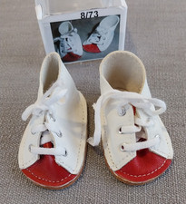 Chaussures pour poupée Modes et Travaux  aout 1973