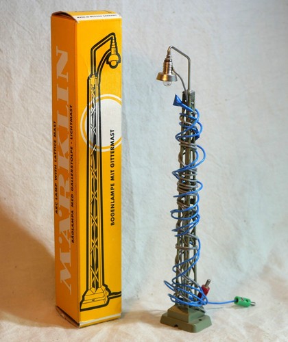 Märklin lampadaire pylône