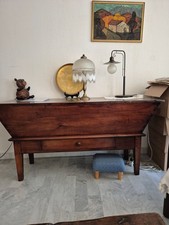 Maie ou pétrin meuble rare en mélèze du 16e siècle