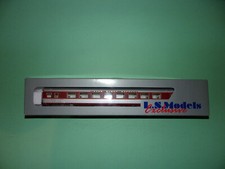 LS MODELS voiture voyageurs