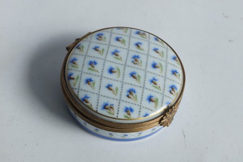 Boite pilule porcelaine - pilule,