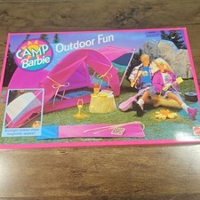 CAMP BARBIE Outdoor Fun Tent