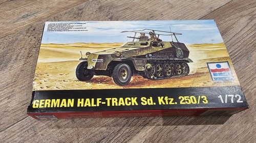 Maquette esci camion - esci, 1/72