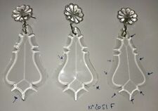 3 Pampilles avec rosaces et perles Hauteur 13 cm pour lustre girandole XX siècle