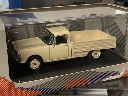 Odeon 113 peugeot 404 - 113,