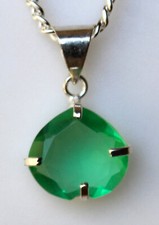 Emeraude Verte de 13,45 ct - Pendentif Argent 925 + Chaîne - Certificat AGI