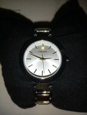 Montre DKNY CHIC STANHOPE  3 ATM quartz, acier doré, avec boîte d'origine 